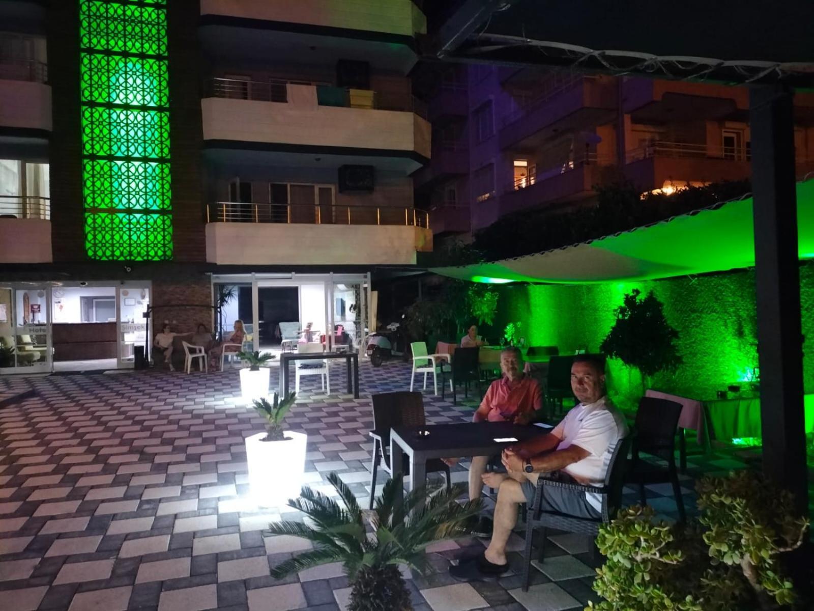 Hotel Simsek Финике Екстериор снимка