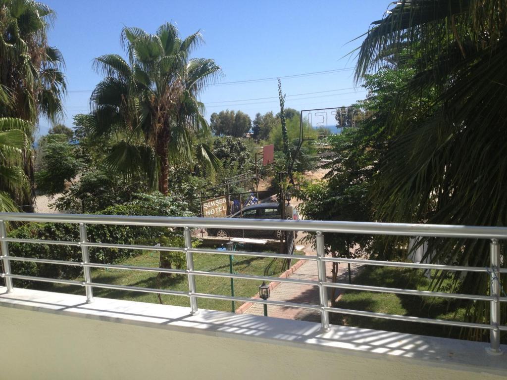 Hotel Simsek Финике Екстериор снимка
